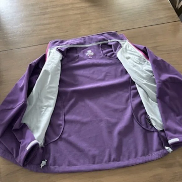 Women’s Rab Jacket - Picture 2 of 5